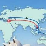 싱가포르 항공 호주 여행: 시드니 오페라 하우스와 싱가포르 항공의 내부, 그리고 빛나는 돼지 저금통이 어우러진 합성 이미지